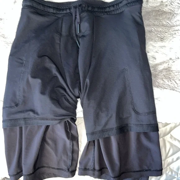 Lululemon Pace Breaker Lined Short 9" Medium (EUC) - Picture 8 of 16